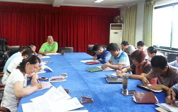 中國(guó)最早專業(yè)生產(chǎn)膠囊制劑企業(yè)|鹽酸二甲雙胍片 中國(guó)最早專業(yè)生產(chǎn)膠囊制劑企業(yè)|鹽酸二甲雙胍片